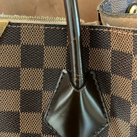 Authentic Louis Vuitton bag - Picture 9 of 11